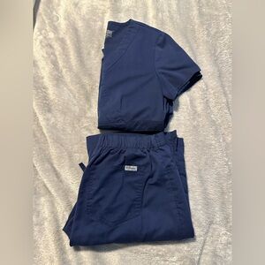 Women’s Grey’s Anatomy Navy Scrubs Set (Medium)